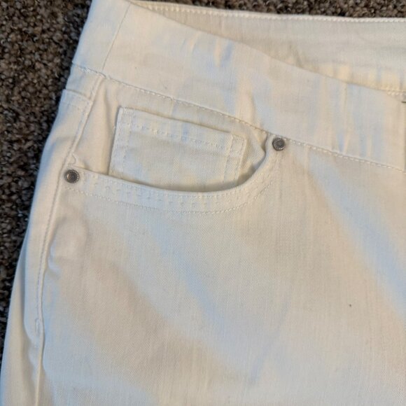 Westbound Skinny Crop Pants Size 16 High Rise White Stretch Tummy Control Slimmi - Picture 4 of 15
